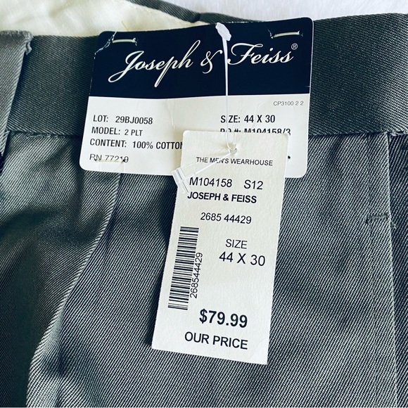 Joseph & Feiss Cuffed Pleated Dress Pants Autosizer Grey Men's Size 44x30 NWT - Picture 4 of 15